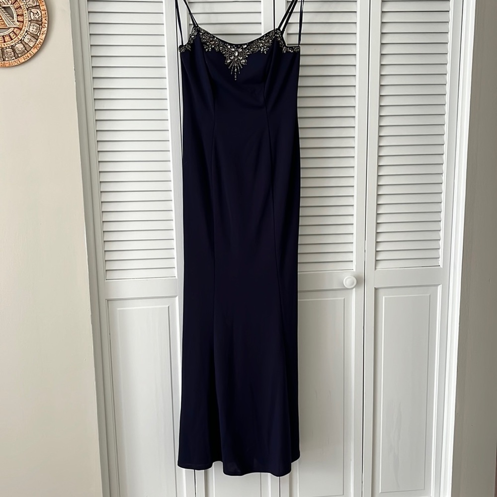 Gorgeous NEW Evening Formal Gown